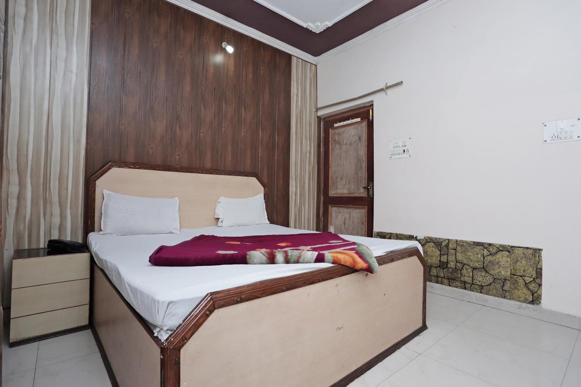 Narayani Guest House By Grb Kankhal Exterior photo