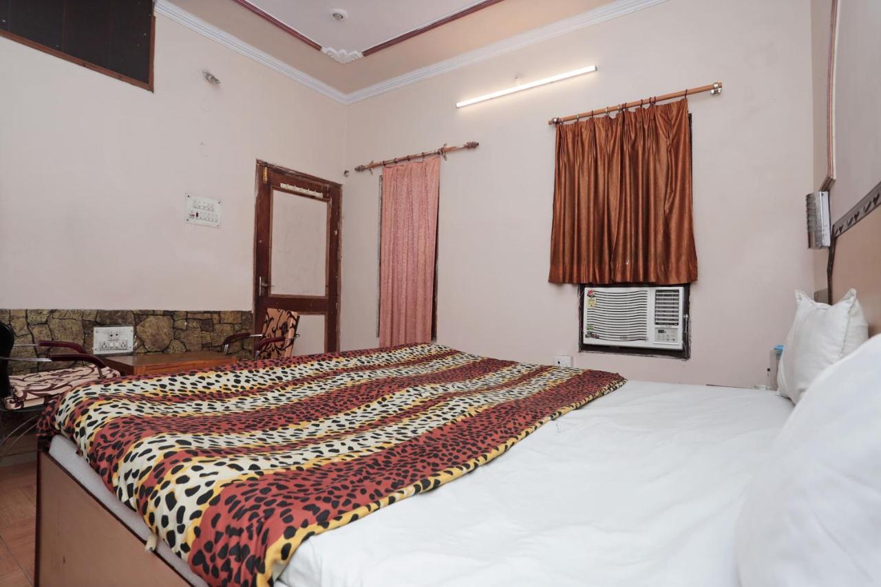 Narayani Guest House By Grb Kankhal Exterior photo